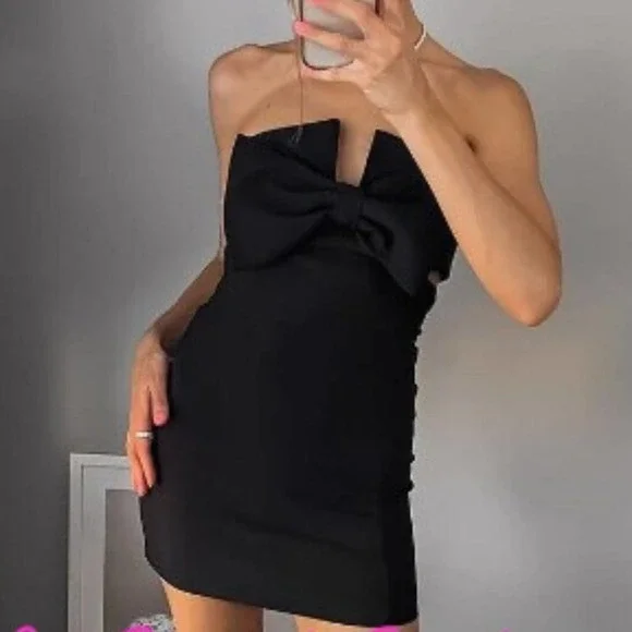 blue dress for baby girl ZARA Black Velvet Mini Dress main image 1